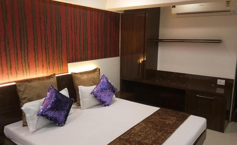 Hotel Banjara Μποπάλ Εξωτερικό φωτογραφία